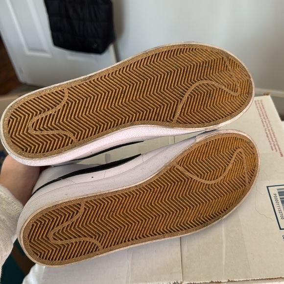 Nike Kids’ Blazer Mid ‘77 (GS) White - Picture 5 of 5